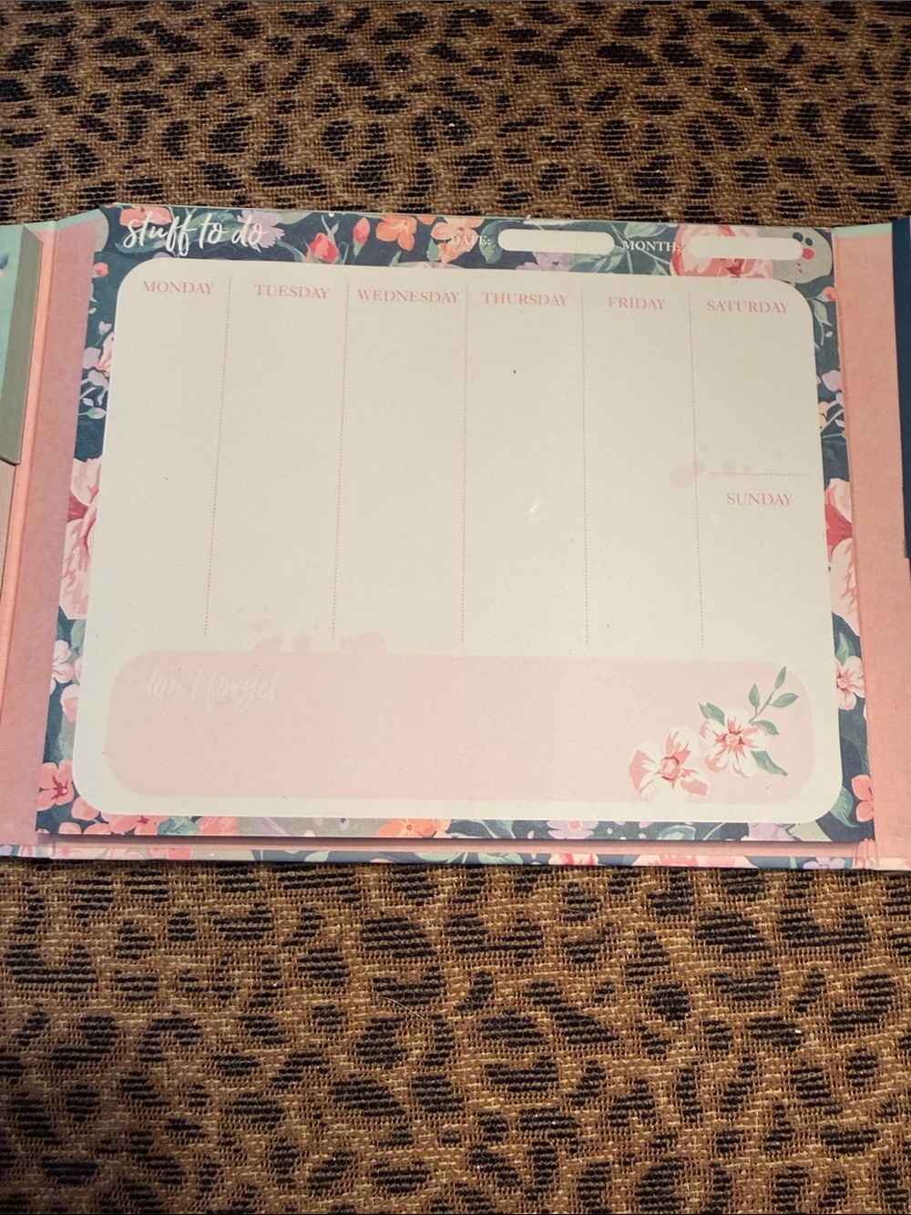Monogram 'R' Floral Weekly Organizer - Mint & Pink - Picture 6 of 6